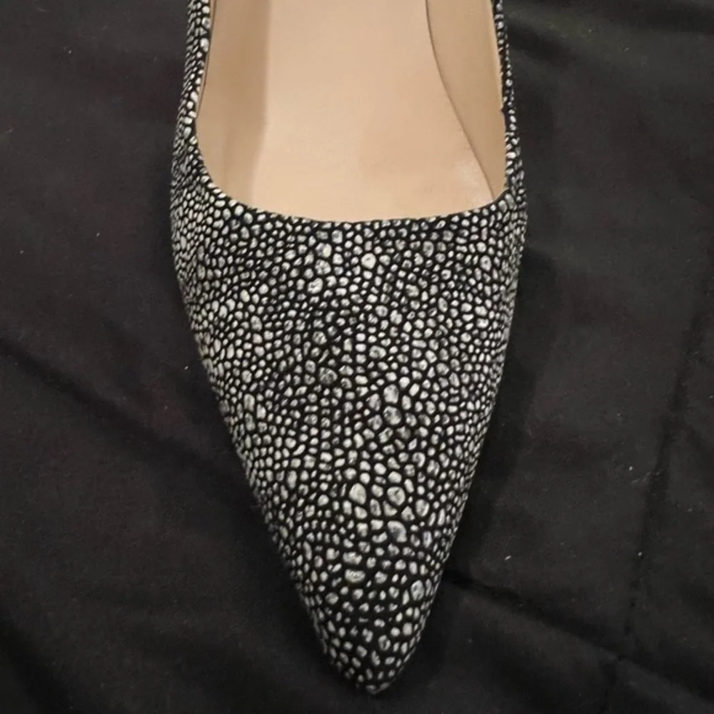 Jon Josef Black and White Polka Dot Heels size 7 - Picture 6 of 6